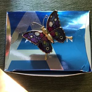 Avon Butterfly pin. Beautiful colors! Excellent!